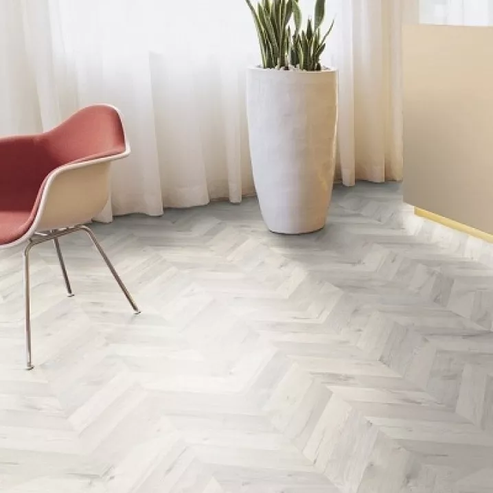 Ламінат K4438 Дуб Фортеця Алвіг Natural Touch 8.0 Kaindl ціна Ламінат K4438 Дуб Фортеця Алвіг Natural Touch 8.0 Kaindl ціна