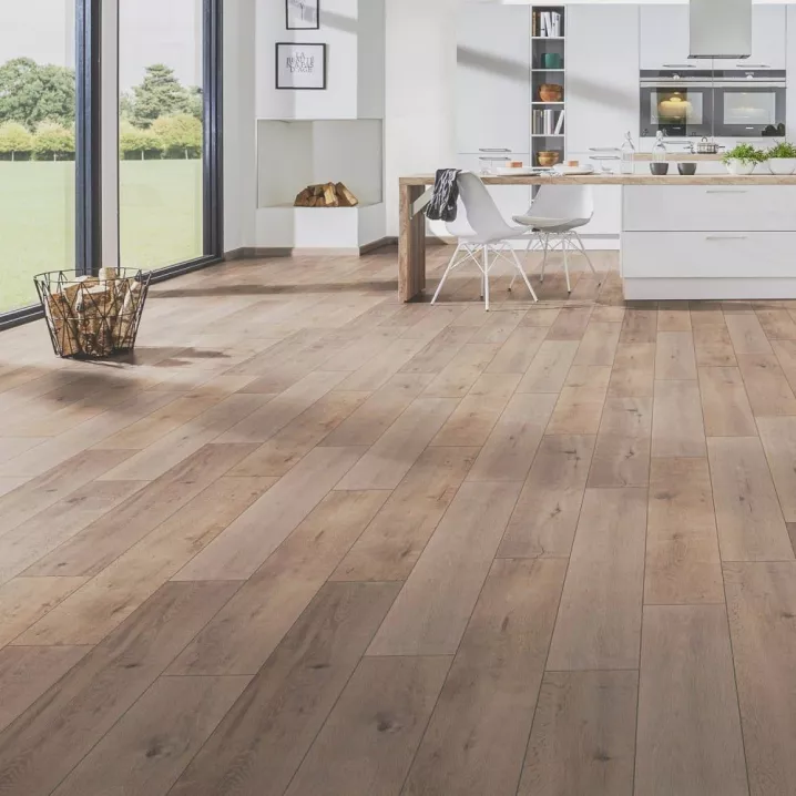 Ламінат K268 Дуб Вольфсбек Super Natural Classic Krono Original ціна Ламінат K268 Дуб Вольфсбек Super Natural Classic Krono Original ціна