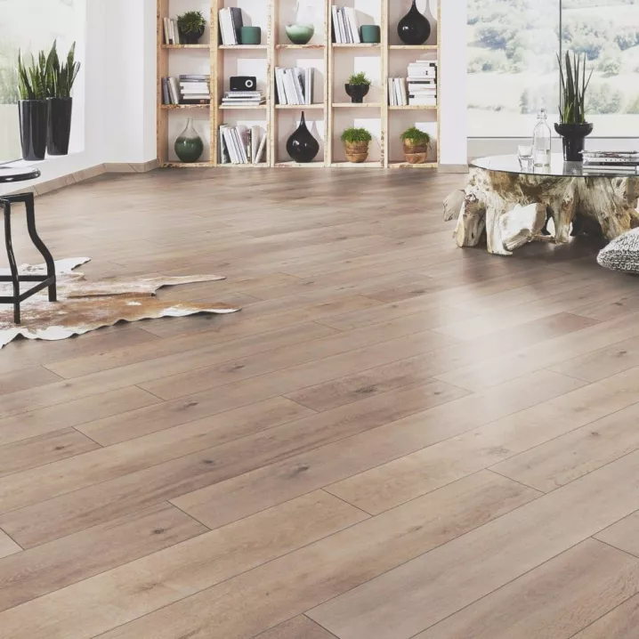 Ламінат K268 Дуб Вольфсбек Super Natural Classic Krono Original ціна Ламінат K268 Дуб Вольфсбек Super Natural Classic Krono Original ціна