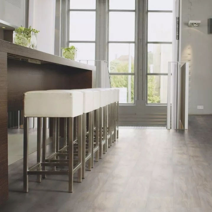 Вініловий ламінат DLC00077 Gothenburg Calm Oak Замок 800 Wood Wineo Vinil ціна Вініловий ламінат DLC00077 Gothenburg Calm Oak Замок 800 Wood Wineo Vinil ціна