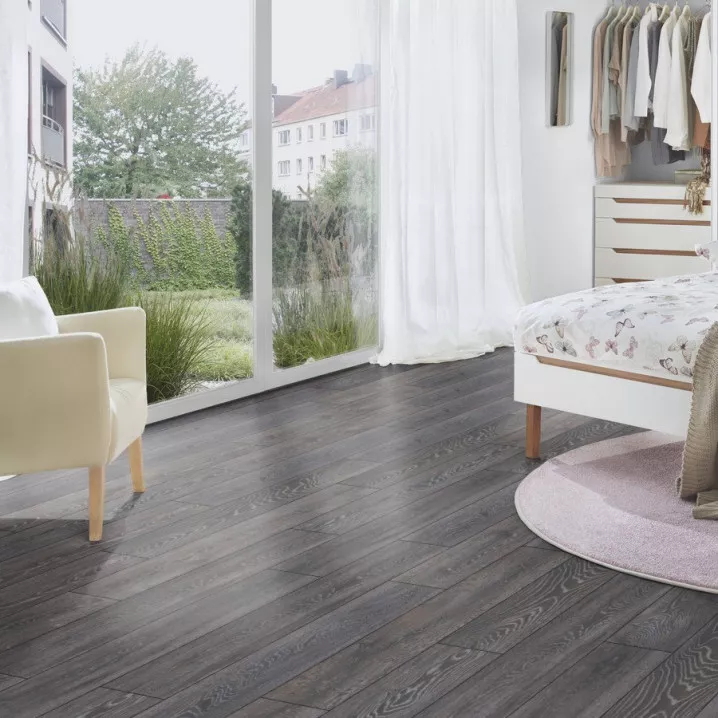 Ламінат 5541 Дуб Бедрок Super Natural Classic 8мм Krono Original ціна Ламінат 5541 Дуб Бедрок Super Natural Classic 8мм Krono Original ціна