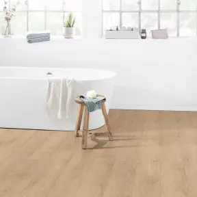 Ламінат EPL046.366047 Дуб Ньюбері Світлий Aqua + Classic Egger