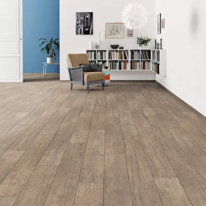Ламінат 526680 Oak Chestnut Impresso Tritty 100 Haro ціна